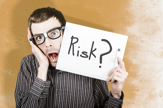 Does risk of insurance pass to the purchaser on signing? 
